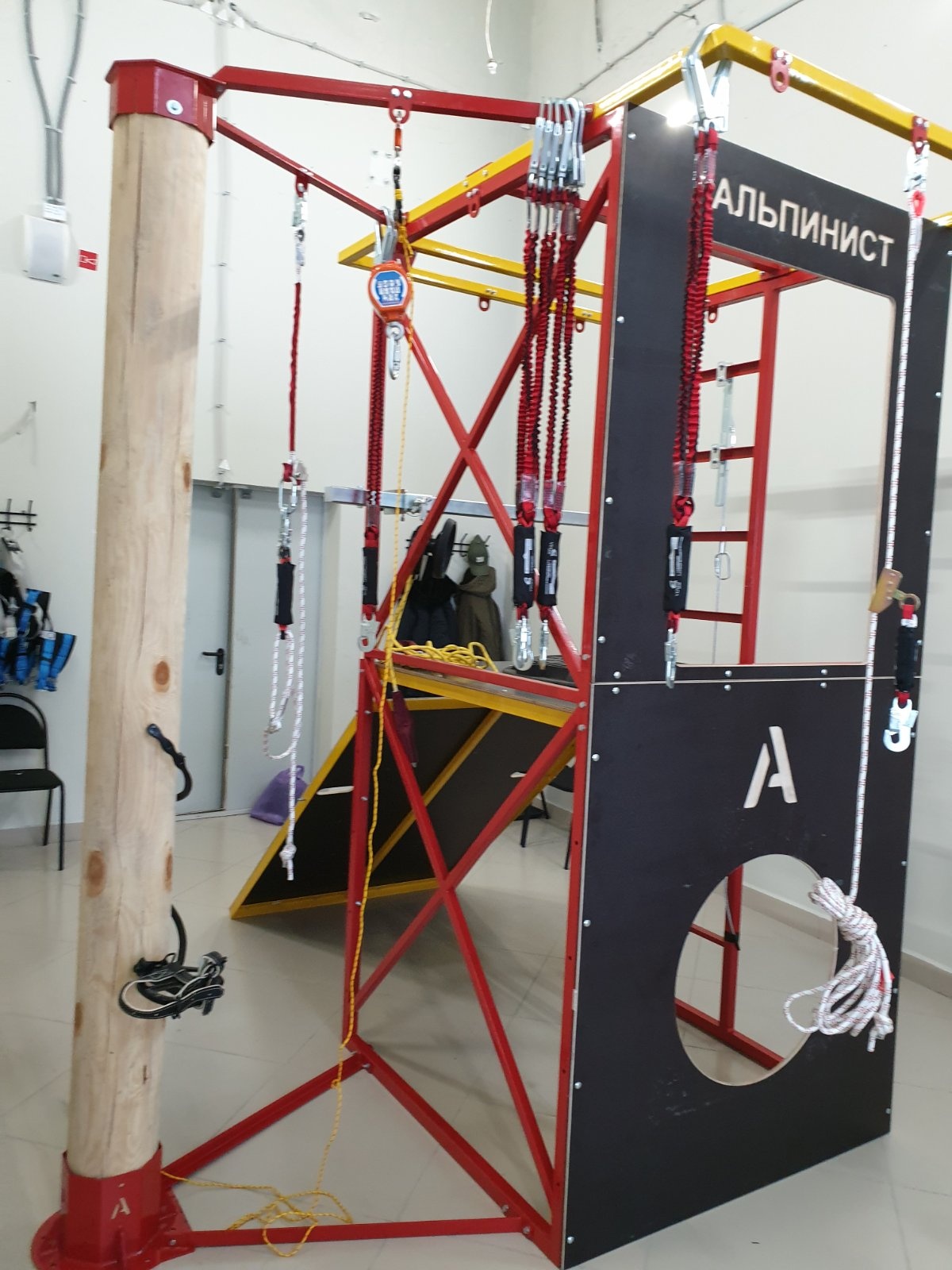 САМОСТОЯТЕЛЬНЫЙ МОНТАЖ УЧЕБНОГО ПОЛИГОНА "АЛЬПИНИСТ" 2 СЕРИИ САМОСТОЯТЕЛЬНЫЙ МОНТАЖ УЧЕБНОГО ПОЛИГОНА "АЛЬПИНИСТ" 2 СЕРИИ